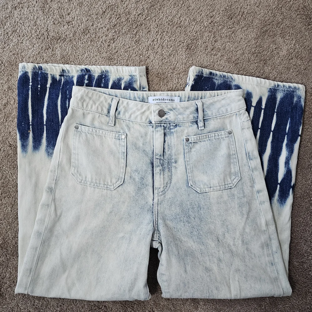 EI8HTDREAMS
WIDE LEG TIE DYE‎ CROP JEANS -BLUE - Picture 6 of 10